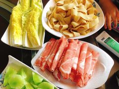 -亿诣蝎府炸酱面羊蝎子火锅(酷车小镇店)