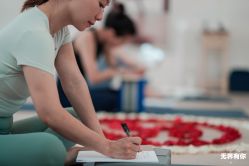 -无界瑜伽普拉提