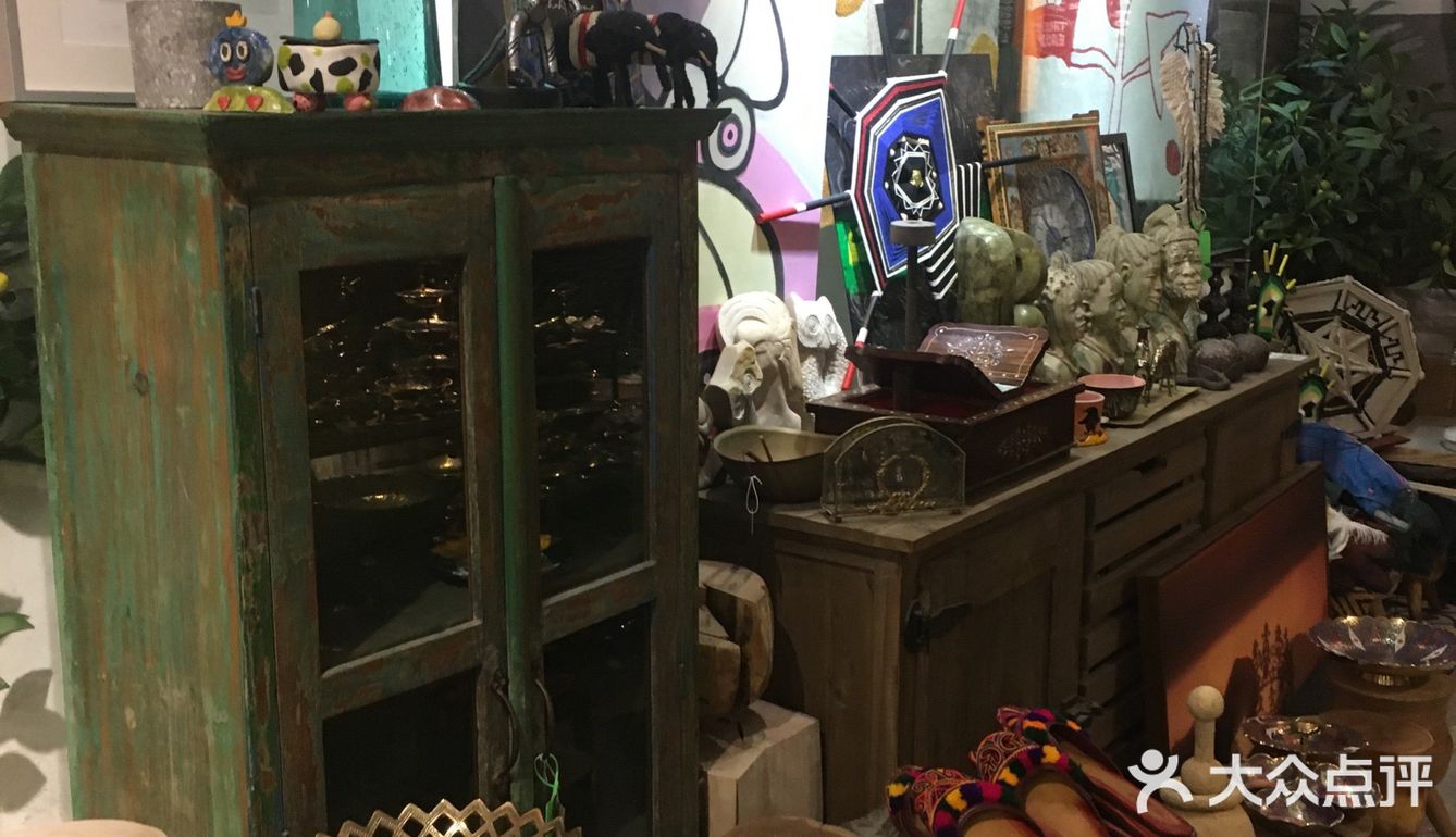上海探店 静安区地下家具店