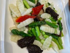 -翠山·映月湖景餐厅(映月湖公园店)