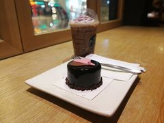 -星巴克臻选(惠州华贸天地1楼店)