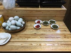 -老前童小吃(北明程路店)