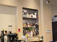 门面-black rainbow coffee