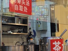-阿依娘镇店豌杂面(三峡广场店)
