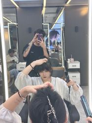 -藤野造型烫发染发