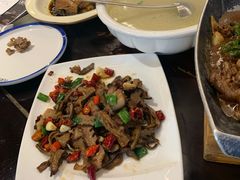 -饭桌故事·血鸭湘(荣宝华店)