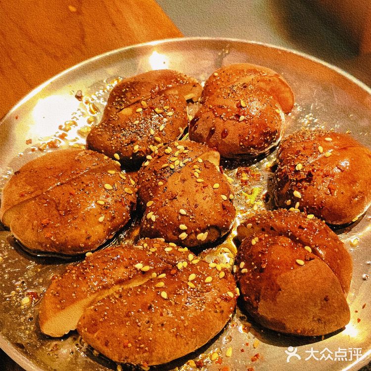 桫椤湾烤肉天花板❗❗大片牛肉香哭我💧