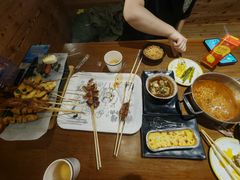 -撸啊撸铁签小肉(车站南路店)