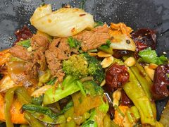 -醉人椒麻辣香锅(王府井喜悦店)