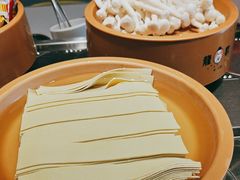 -龍歌自助小火锅(市南金茂湾店)