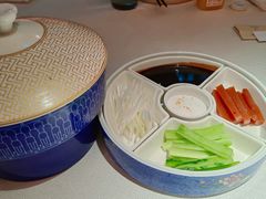 精品烤鸭-悦江(梅奔中心店)