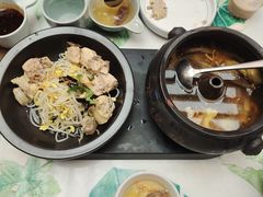 -云海肴汽锅鸡·云南小炒(曲江大悦城店)