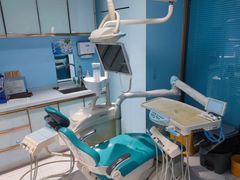 -深圳乐孚正强口腔诊所(宝体店)