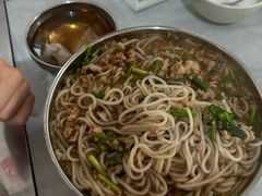-正宗杨记普洱酸醋米线(总店)