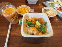 -横琴湾畔餐厅(长隆海洋王国白鲸剧场店)