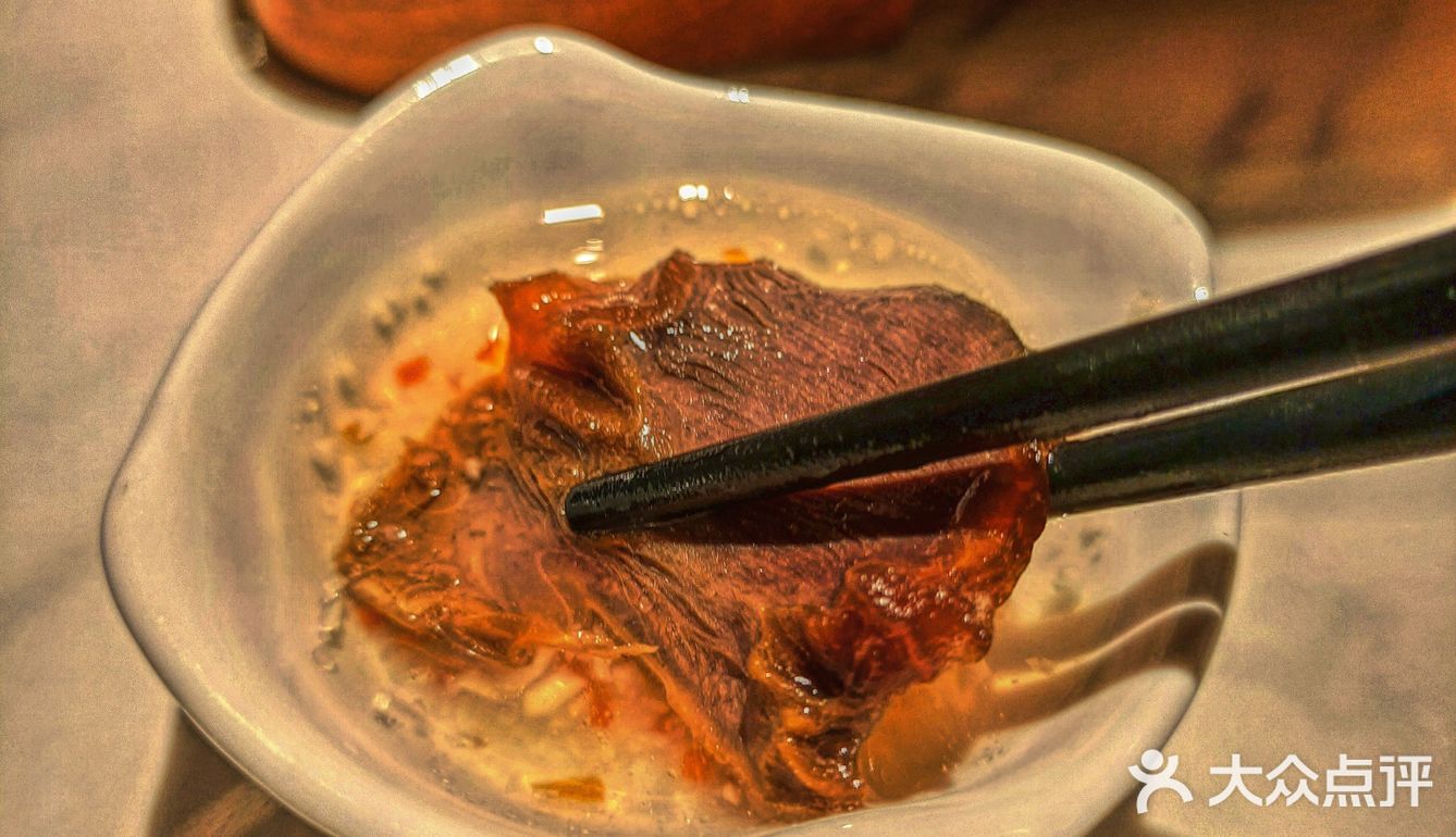 杭州探店|卤水滚滚来吃卤鹅煲吧！