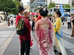 -观音桥步行街