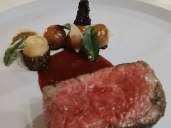 低温安格斯牛排-三嚥阁 La Villa Restaurant