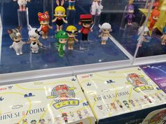 -泡泡玛特POPMART(侨福芳草地店)
