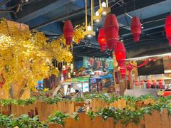 -老滇山寨•云南特色菜•地方菜•民族风情歌舞表演(金碧店)