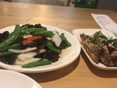 木耳甜豆炒山药-陈傻子餐厅(世纪都会店)