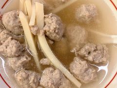 酸笋肉羹汤-津品味小吃(大学湾店)