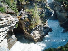 -阿萨巴斯卡瀑布观景点