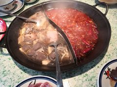-鸿姐老火锅(疁城新天地店)