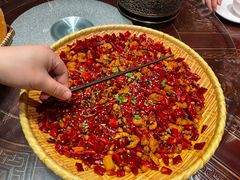 -万重锦·人文川菜馆(骡马市店)