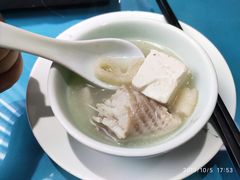 -干老四雅鱼饭店(滨江西路店)