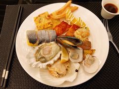 -圣丰索菲特·2 On 988 Café 自助餐厅