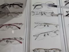 -瑞司视光眼镜·蔡司战略合作眼镜店(新街口店)