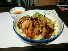 -美奈小馆·越南料理(中航城君尚购物中心店)