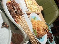 -喝丢一只鞋海鲜烧烤·海肠捞饭(东关街店)