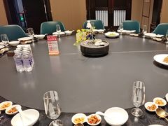 -忆江南·临江鱼馆