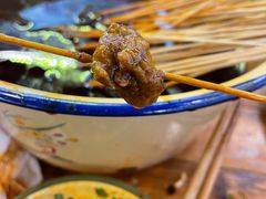 -拈签一笑黄牛肉辣卤串串