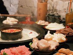 -老酉火锅(阳明古镇店)