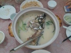 -天乐农家鱼头王(天目湖店)