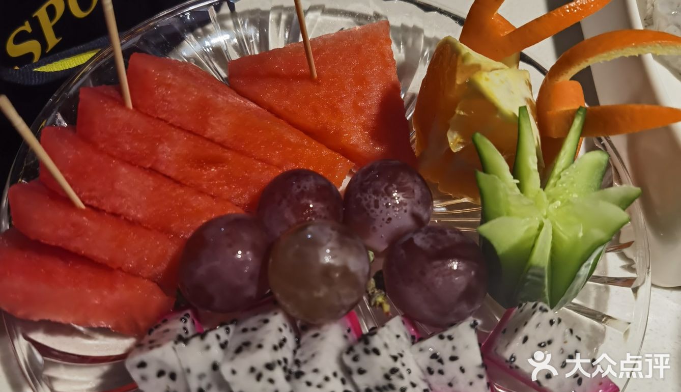 好久没有光顾海底捞了，这次和朋友小聚选择了离家比较近