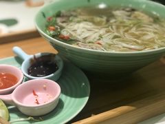-越弥越南传统美食馆