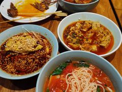 -芙蓉巷成都名小吃(丹尼斯2天地店)