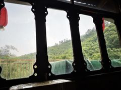 -鲤鱼塘农家山庄