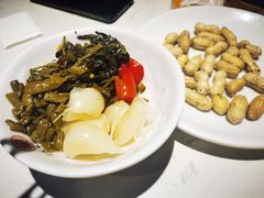 -丁里羊肉小镇(天鹅湖总店)