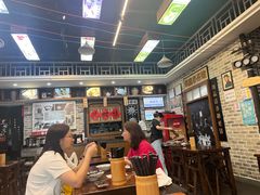 -黑白电视长沙小吃(美林M·LIVE天地东座店)