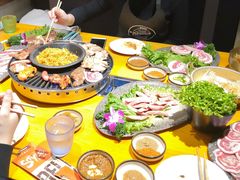 -那胡同里的小烤肉馆(开发区万达店)