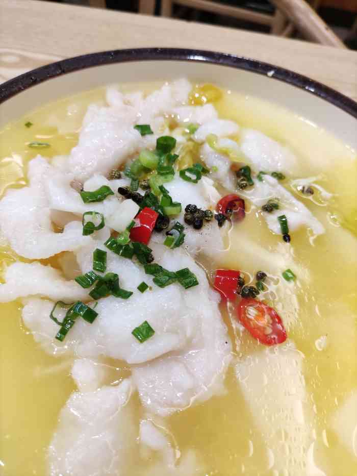 渔小鱼酸菜鱼·泡椒田鸡-"口味:很入味,汤头也很好吃,很下饭,酸爽.