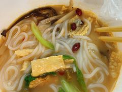 -小蛮妞家螺蛳粉(凯旋路店)