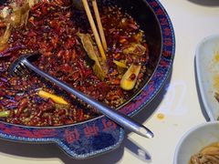 -何师傅美蛙鱼头(汉街店)