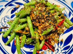 -川流不息·地道川菜·小龙虾(新松江路店)