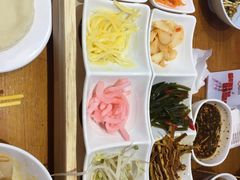 -怪噜范·老贵阳街头名小吃(鸿通城店)